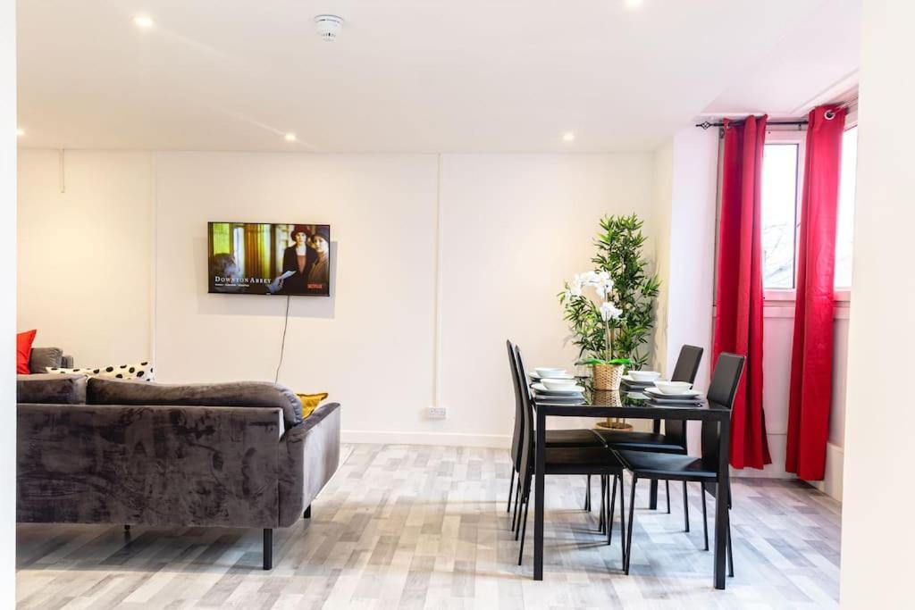 2 Bed With Free Parking Lägenhet London Exteriör bild