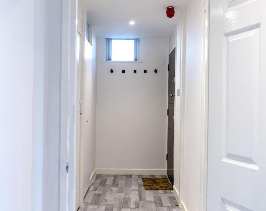 2 Bed With Free Parking Lägenhet London Exteriör bild